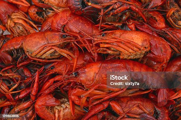 Gekochte Crawfish Nähe Stockfoto und mehr Bilder von Cajun-Küche - Cajun-Küche, Fische und Meeresfrüchte, Flusskrebs - Meeresfrüchte