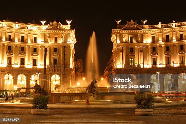 Piazza Della Republica - zdjęcia stockowe i więcej obrazów Noc - Noc, Rzym - Włochy, Bez ludzi