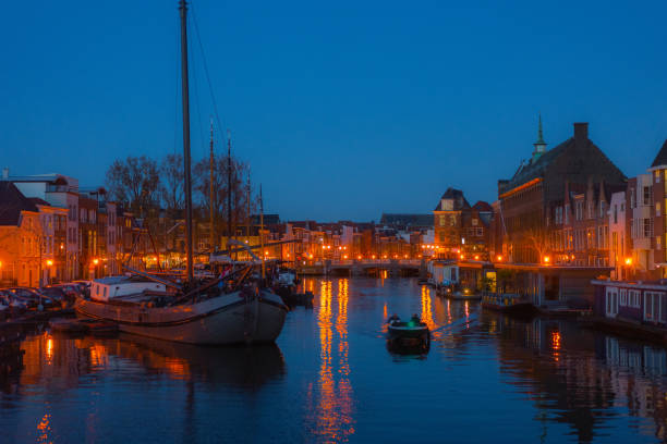 istock Scenic view of Leiden at night 1398649900
