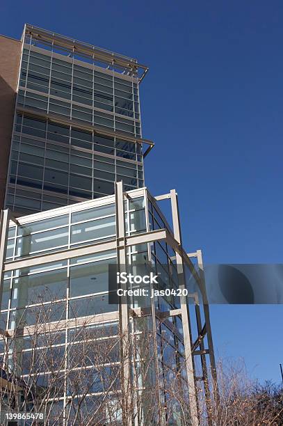 Edificio Foto de stock y más banco de imágenes de Alquilar - Alquilar, Arquitectura, Biblioteca