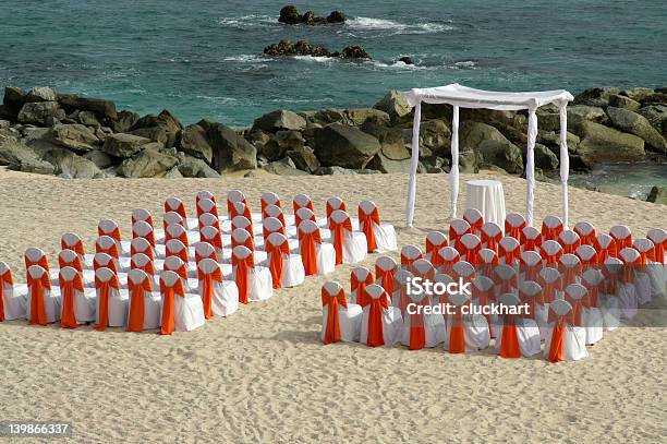 Cabo Nupcial Foto de stock y más banco de imágenes de Boda - Boda, Cabo San Lucas, Adulto