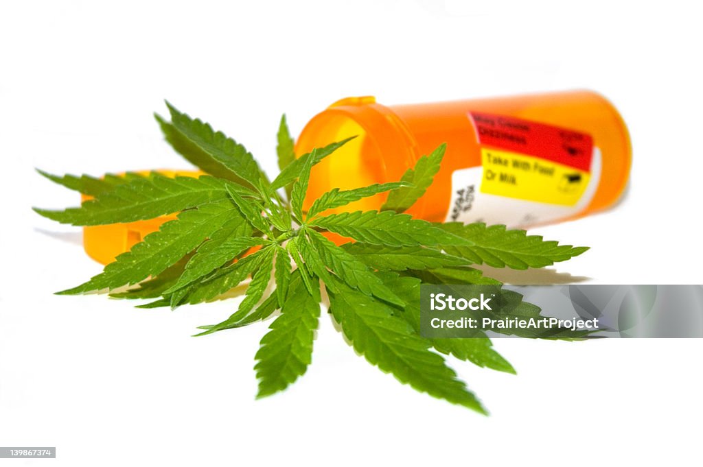 Marijuana medicamentos - Foto de stock de Medicamento receitado royalty-free