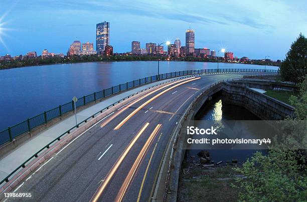 Samochodu Światło Trasy W Bostonie - zdjęcia stockowe i więcej obrazów Boston - Stan Massachusetts - Boston - Stan Massachusetts, Charles I of England, Fotografika