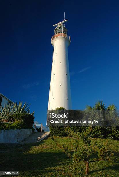 Foto de Farol Em Bermuda e mais fotos de stock de Bermudas - Bermudas, Farol - Estrutura construída, Casa