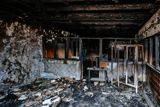 istock Burned interiors of hospital. Fire or war consequences concept 1398696629