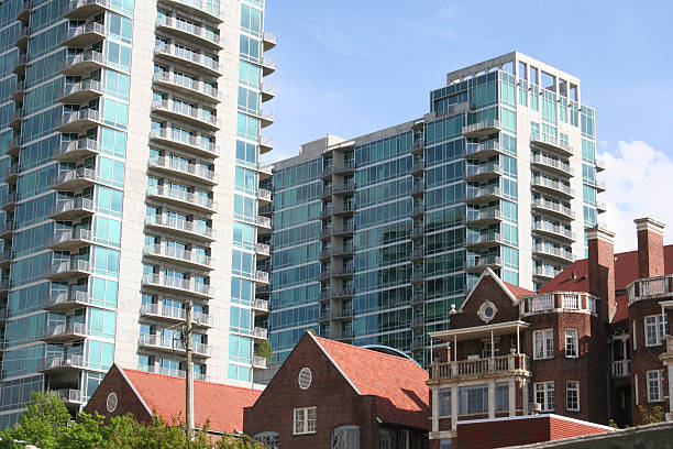 istock New and Old City Living 139871540