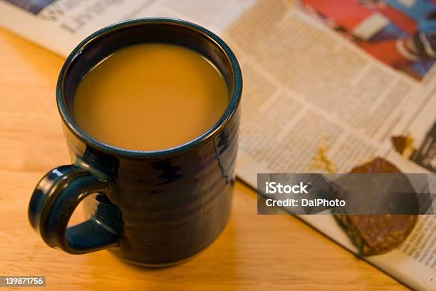 Kaffee Zartes Tageszeitung Stockfoto und mehr Bilder von Schokolade - Schokolade, Tee - Warmes Getränk, Vollkornkeks