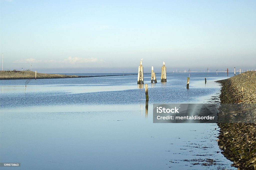 Le long de la côte - Photo de Bleu libre de droits