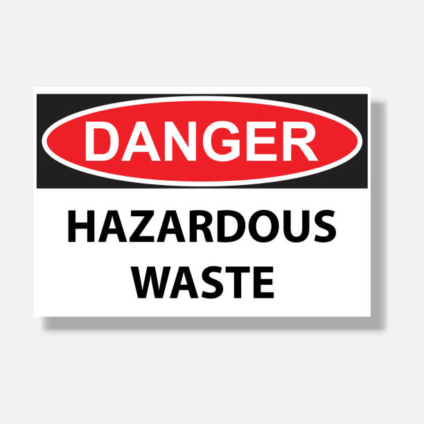 znak ostrzegawczy odpadów niebezpiecznych wektor do projektowania graficznego, logo, strony internetowej, mediów społecznościowych, aplikacji mobilnej, ilustracji interfejsu użytkownika - hazardous materials protection stock illustrations