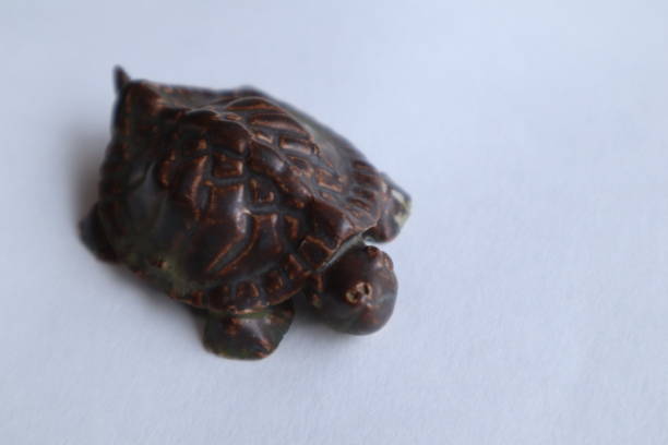 istock A small turtle made of pottery 1398758279
