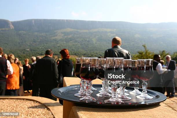 のグラスワイン - お祝いのストックフォトや画像を多数ご用意 - お祝い, アルコール飲料, ガラス