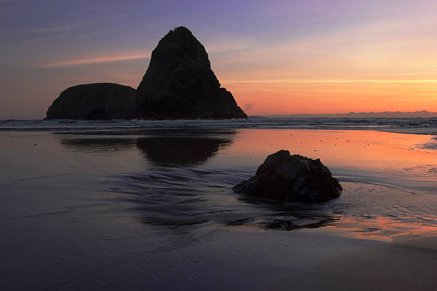 istock Sunset at Whale's Head Rock 3 139877224
