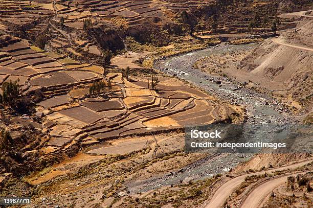 Colca 캐년 테라스 강 0명에 대한 스톡 사진 및 기타 이미지 - 0명, 갈색, 건조한