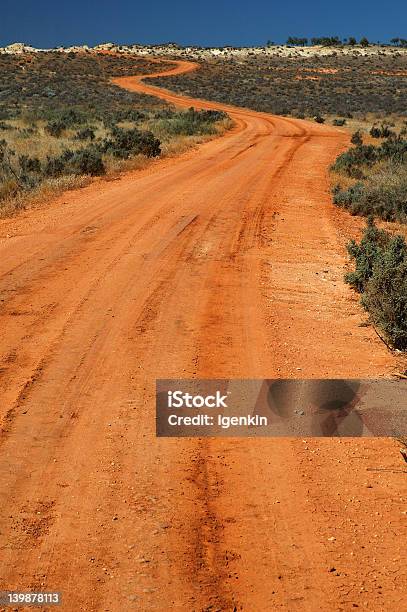 Photo libre de droit de Rural Road banque d'images et plus d'images libres de droit de Australie - Australie, Chemin de terre, Conduire