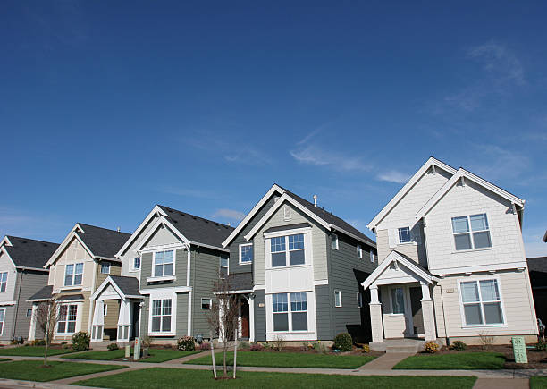 istock Family Houses 139878711