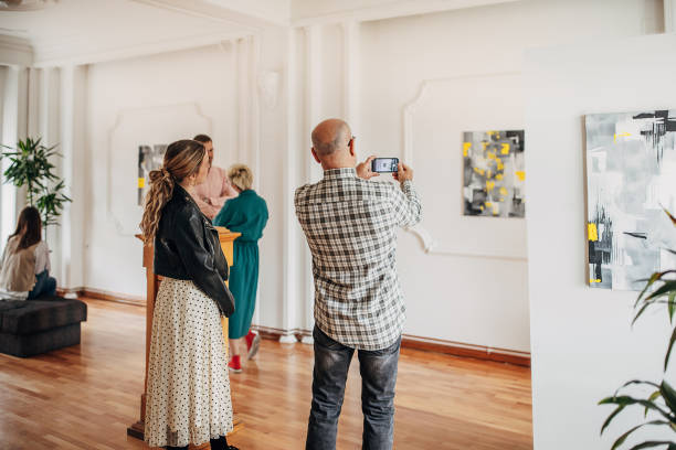 istock People in art gallery 1398810257