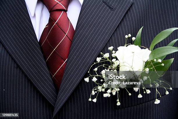 Photo libre de droit de Un Mariage banque d'images et plus d'images libres de droit de Adulte - Adulte, Blanc, Costume habillé