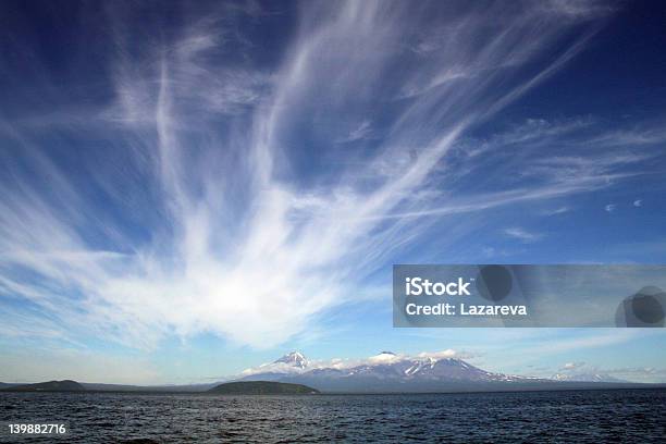 Foto de Céu Azul e mais fotos de stock de Aventura - Aventura, Azul, Beleza