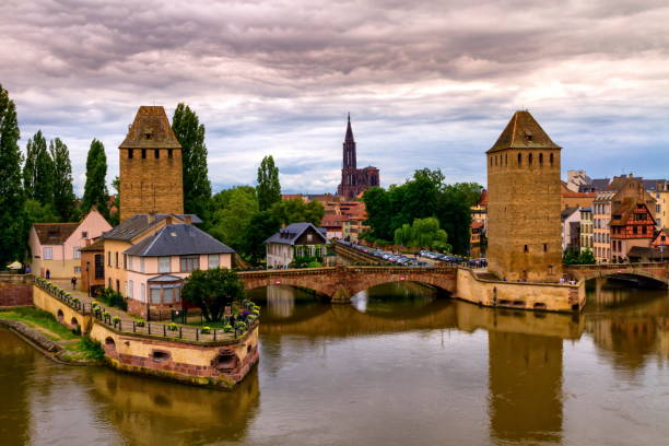 The twin watchtowers of the Ponts Couverts, Strasbourg, France The twin watchtowers of the Ponts Couverts by day, Strasbourg, France notre dame de strasbourg stock pictures, royalty-free photos & images