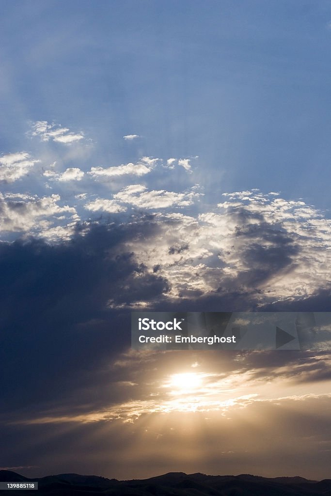 Raios de sol - Foto de stock de Azul royalty-free
