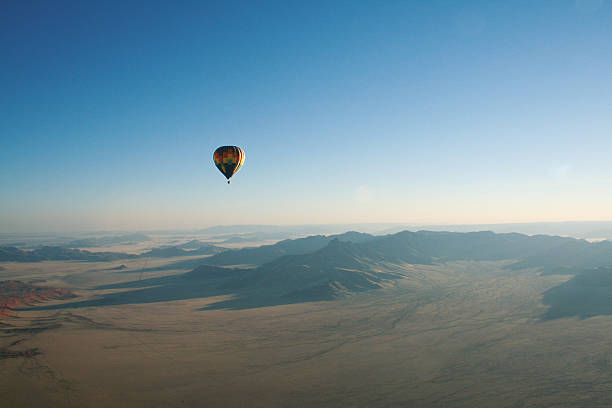 istock Ballooning in the Namib 139885954