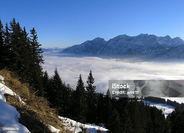 Góry Widok W Austrii Lienz - zdjęcia stockowe i więcej obrazów Austria - Austria, Chmura, Chłodny