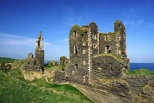 Castles Girnigoe (left) and Sinclair (right) near Wick, Caithness, Northern Scotland