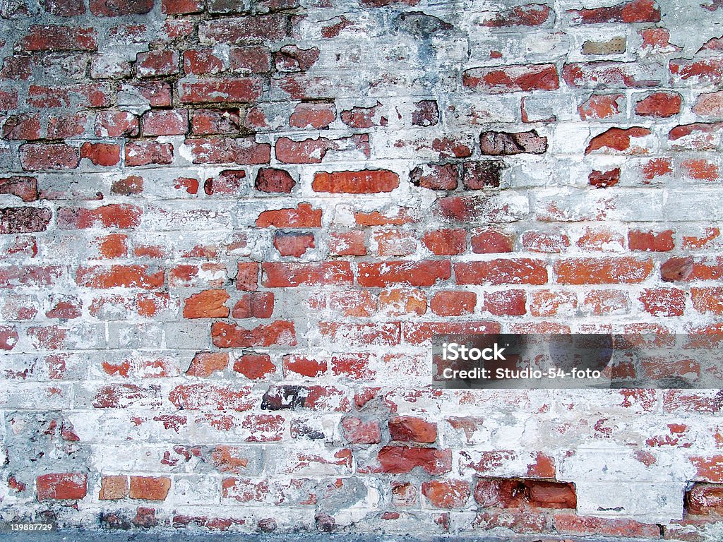 Старая Кирпичная стена гранжем - �Стоковые фото Абстрактный роялти-фри