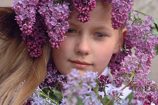 istock Lilac Headdress 139888715