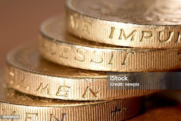Monete Regno Unito - Fotografie stock e altre immagini di Composizione orizzontale - Composizione orizzontale, Cultura britannica, Finanza