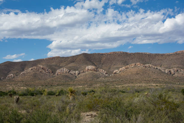 istock Rocky ridgeline in the Texas desert 1398895167