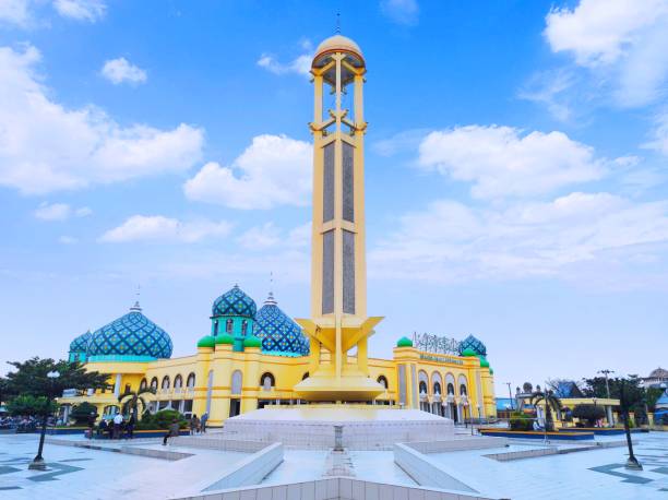 istock Al Karamah Grand Mosque Martapura 1398898847