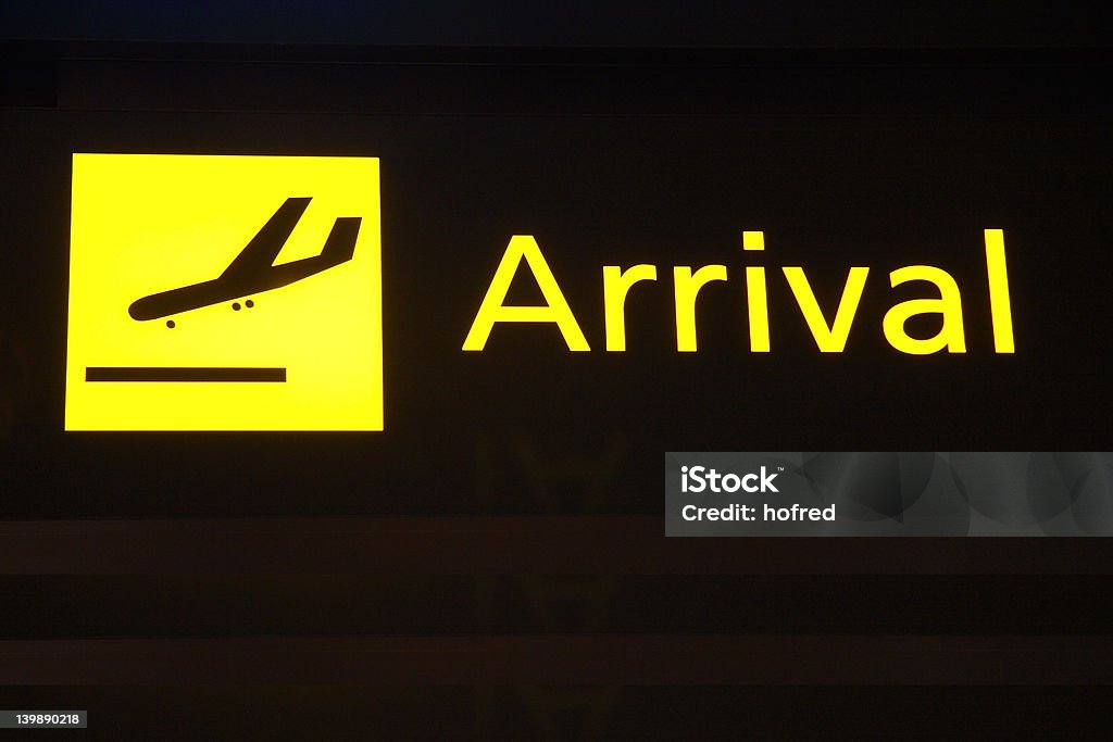 Su llegada - Foto de stock de Aeropuerto libre de derechos