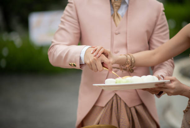 istock hot rice, give alms to a Buddhist monk 1398904813