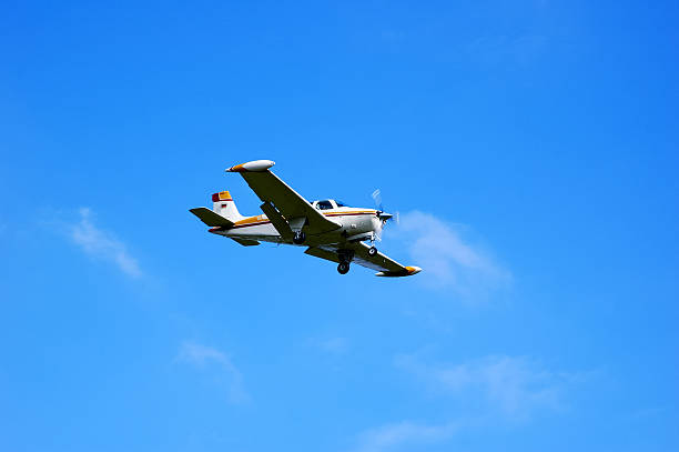 istock Small airplane with propeller is landing 139890594