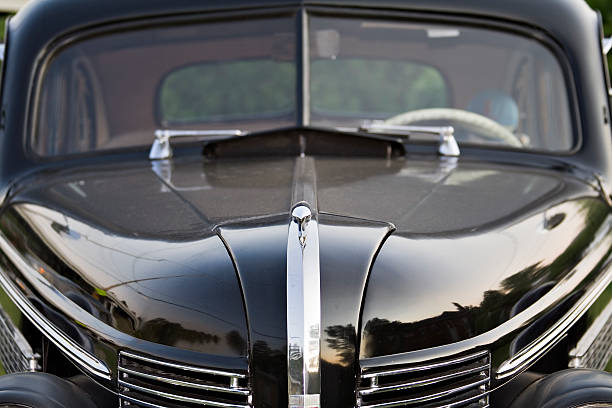 istock Vintage Buick Hood 139893270