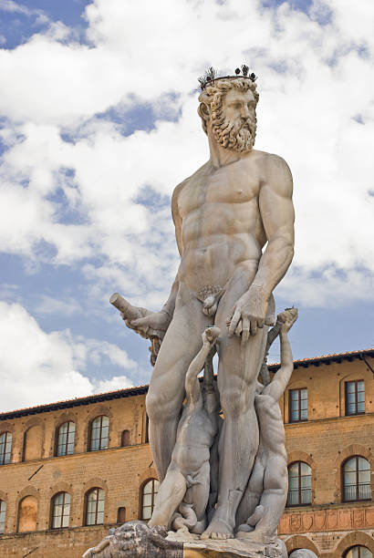 istock Statue of Neptune 139895007