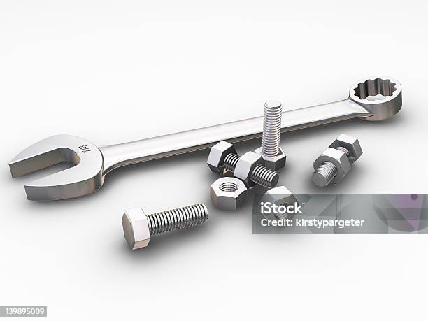 Chiave Fissa Con Dadi E Bulloni - Fotografie stock e altre immagini di Attrezzi da lavoro - Attrezzi da lavoro, Bianco, Bricolage