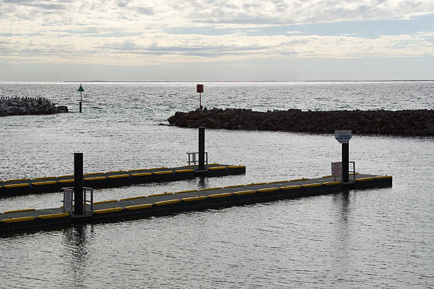istock Unoccupied Boat Ramp 139895381