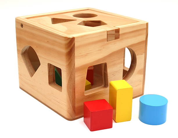 Forma de juguete de madera - foto de stock