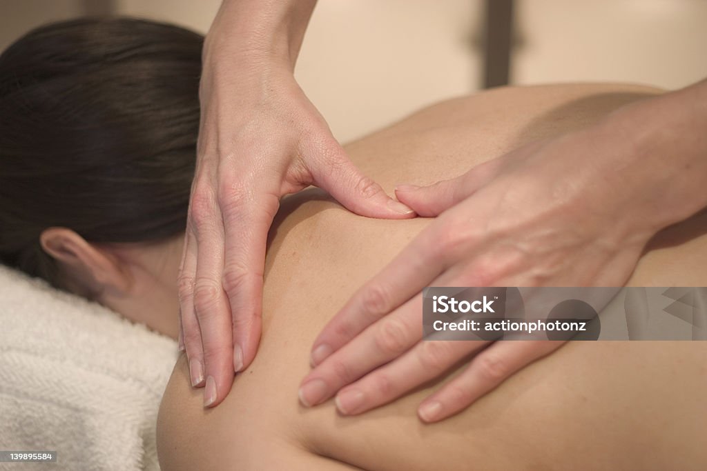 Mulher a receber uma Massagem - Royalty-free Adulto Foto de stock