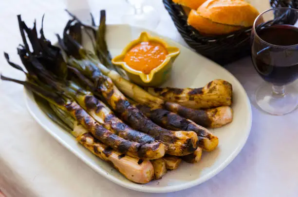 Photo of Grilled calcots with romesco sauce