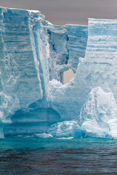 istock Antartica - Tabular Iceberg in Bransfield Strait 1398982284