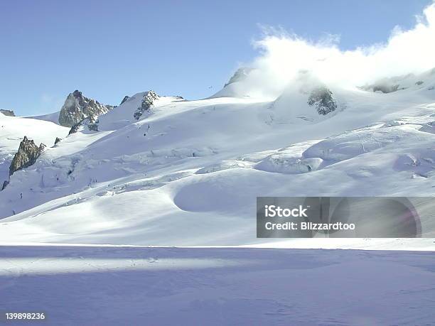 Vallee Blanche 4 - Fotografias de stock e mais imagens de Alpes Europeus - Alpes Europeus, Ao Ar Livre, Atividade