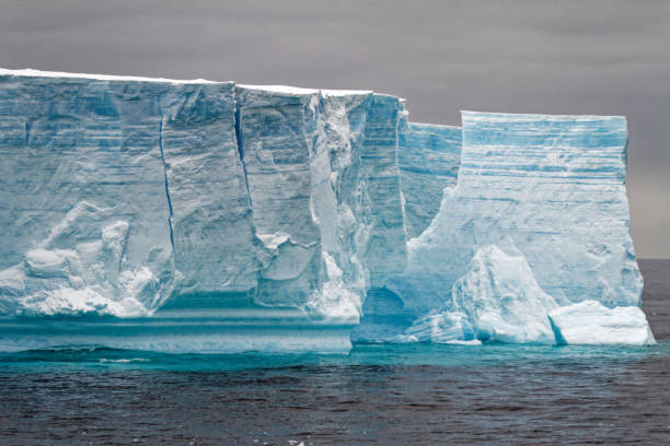 istock Antartica - Tabular Iceberg in Bransfield Strait 1398982518