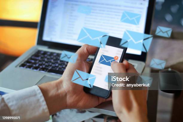 10 Istilah Dalam Dunia Digital Marketing 7 Ilustrasi representasi dari pemasaran melalui email