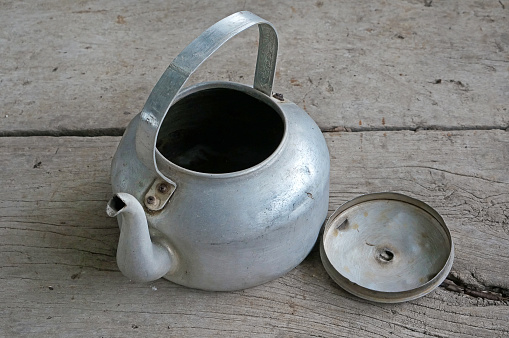 Old and defective aluminum kettle