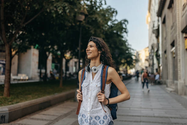 istock Walking the city downtown 1399017592