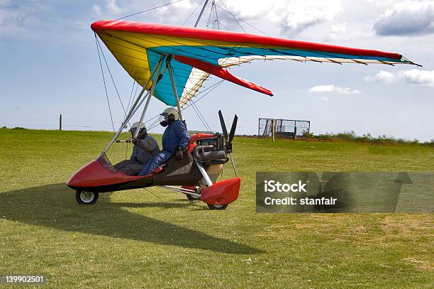 Microlight Mit Pilot Und Passagier Stockfoto und mehr Bilder von Abenteuer - Abenteuer, Benzin, Erwachsene Person