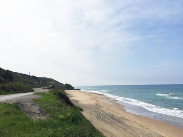 istock Empty beach with seascape and sky background 1399025096